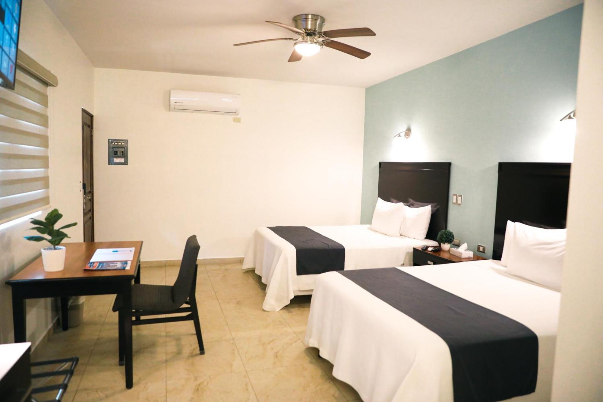 Ciudad Constitución Cuatro Misiones Hotel מראה חיצוני תמונה